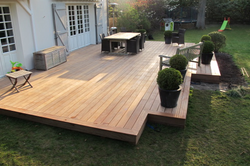 Comment s’entretient une terrasse en bois ?